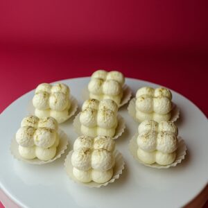 Мусовий десерт (колір на вибір)