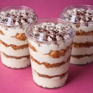 Десерт в стаканчику Тірамісу з кришечкою